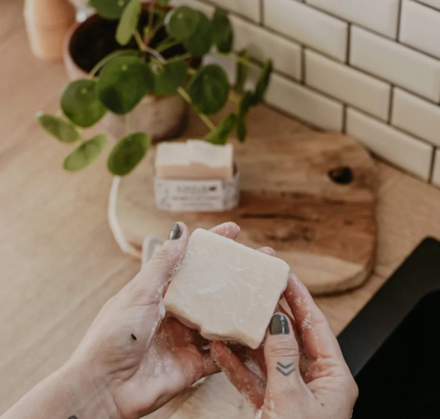 Savon solide pour la vaisselle et le ménage