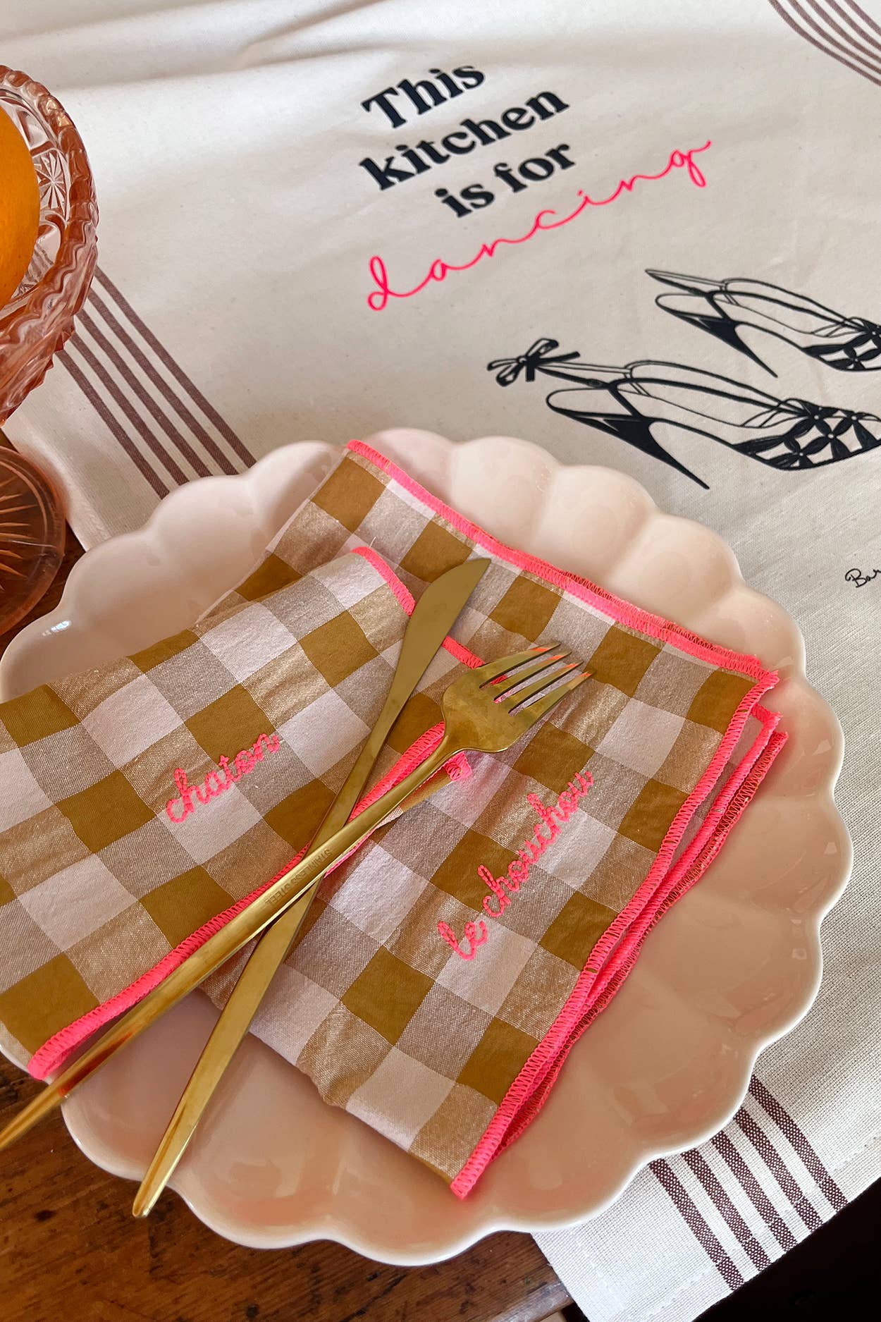 Serviettes de table brodées  à carreaux vichy - 37 modèles