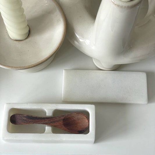 Salière et poivrière en marbre