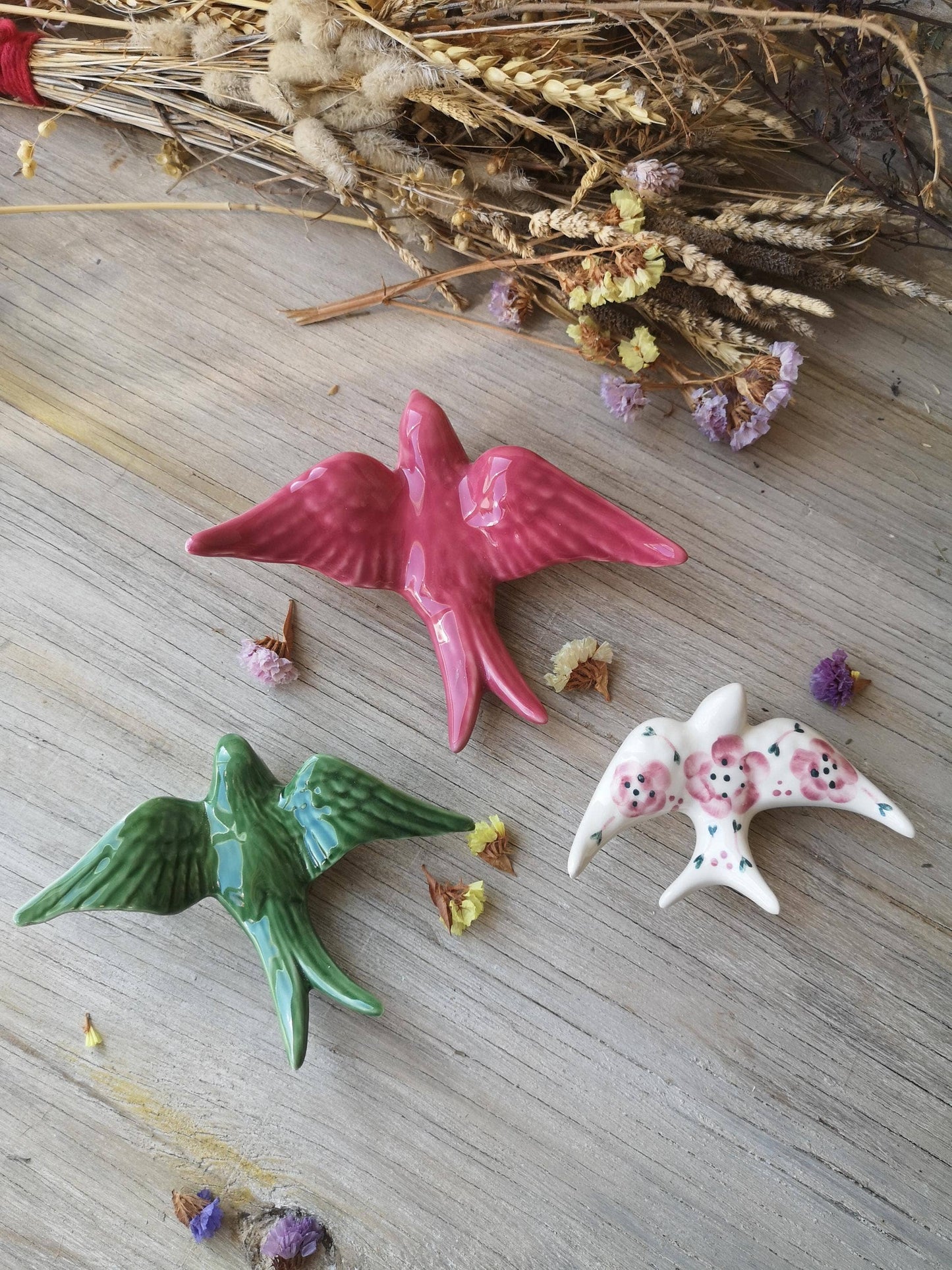 Lot de 3 hirondelles colorées en céramique portugaise