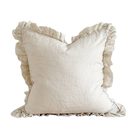 Housse de coussin en lin crème à volants | 65 × 65 cm