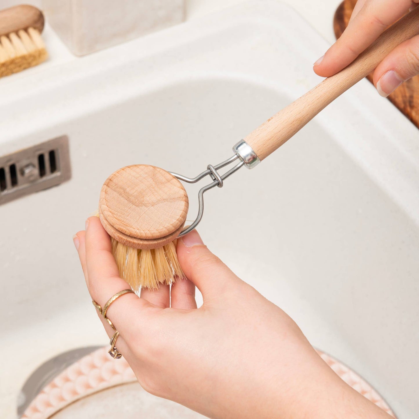 Brosse vaisselle avec tête amovible