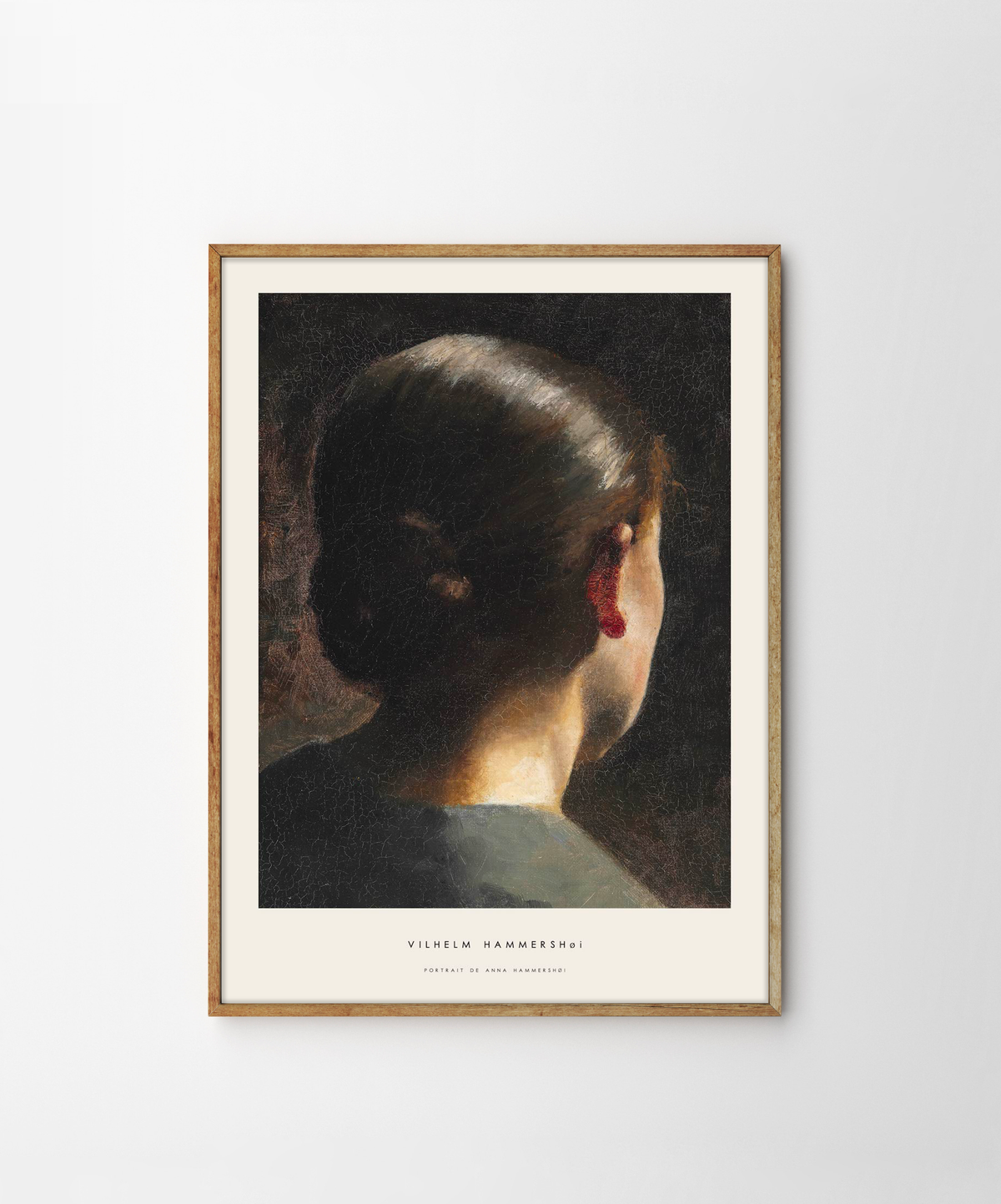 Affiche d'art Vilhelm Hammershøi en 50 × 70 cm, encadrée au choix en noir ou en bois brut.