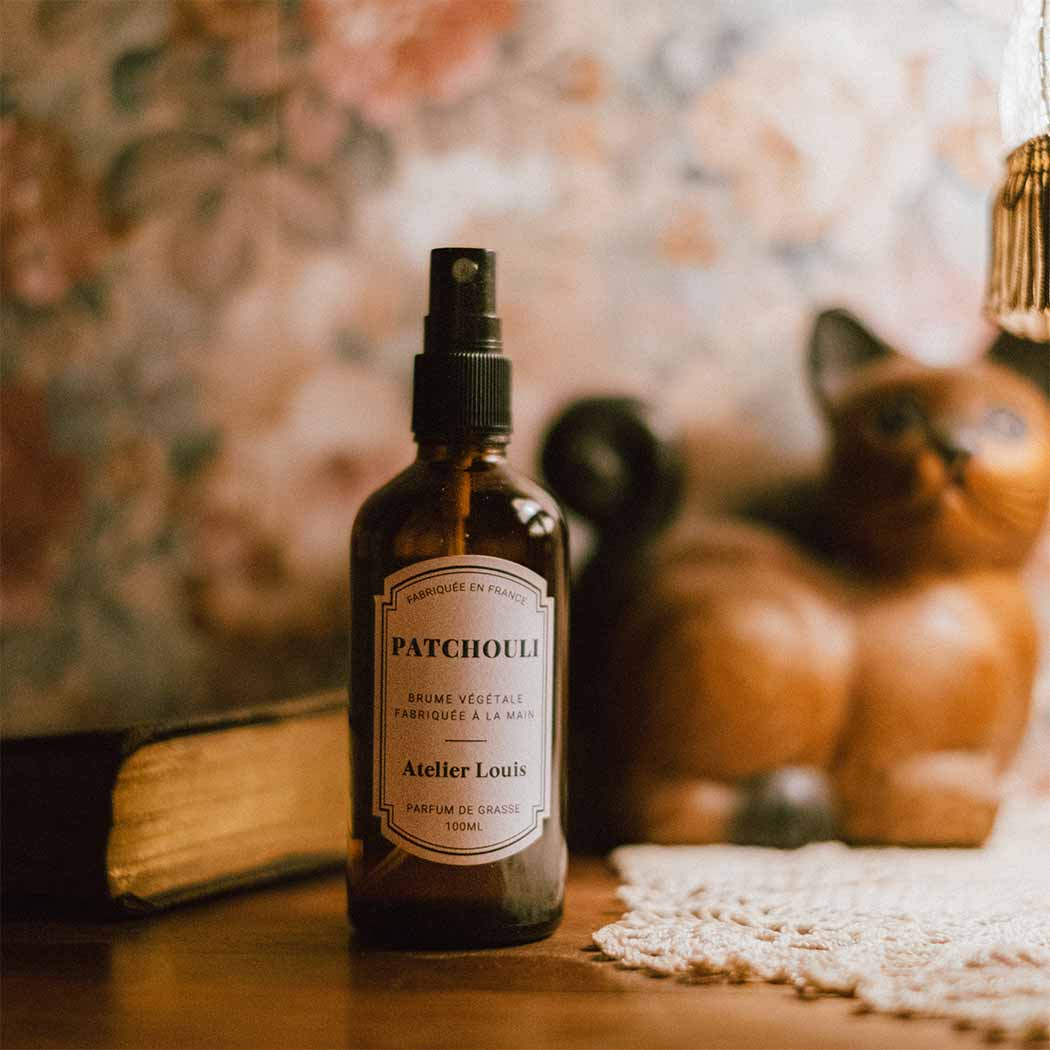 Brume d’ambiance Patchouli Madame Beaumont, flacon végétal parfumé à Grasse