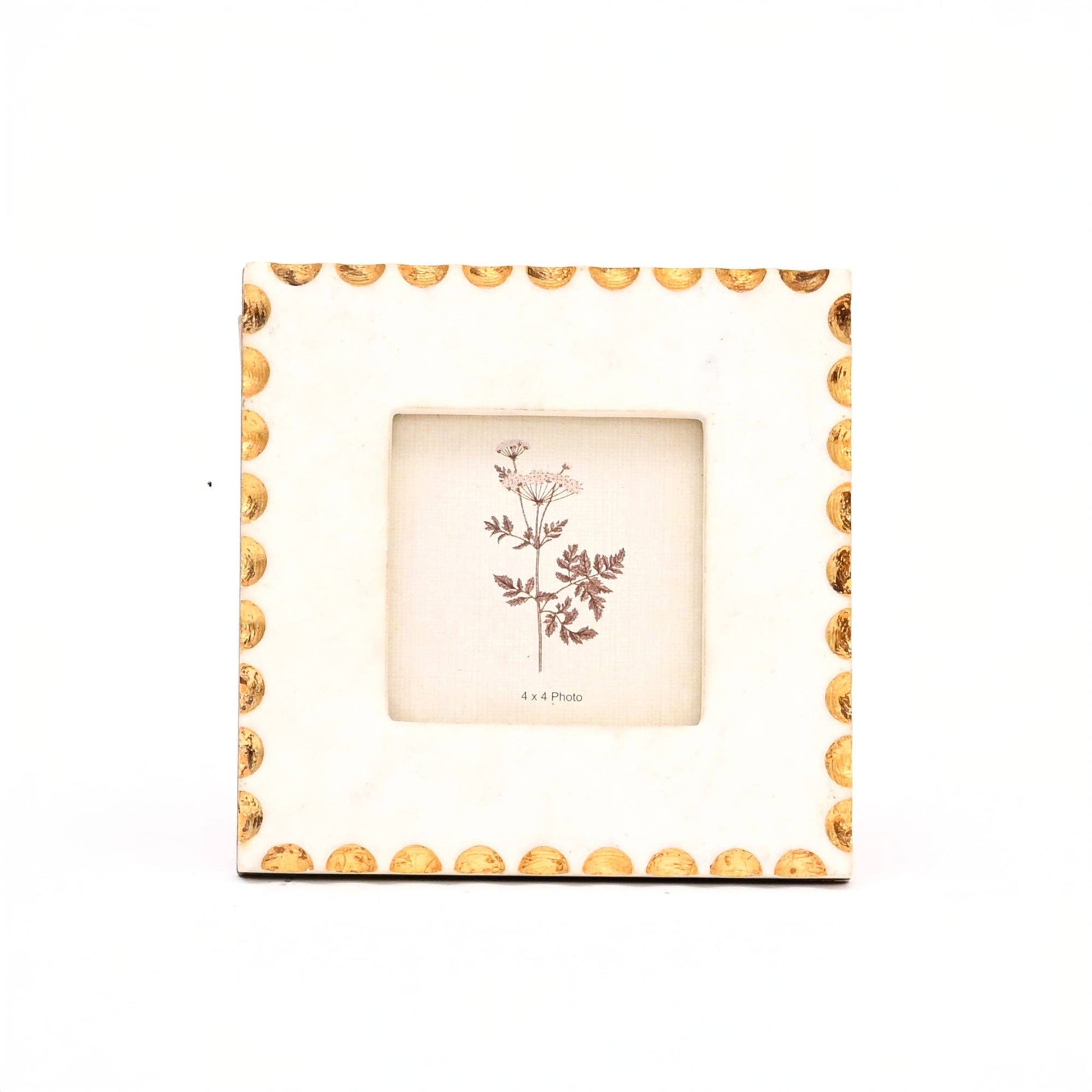 Cadre photo carré en marbre blanc avec détails dorés, format 10 x 10 cm, style raffiné Madame Beaumont.