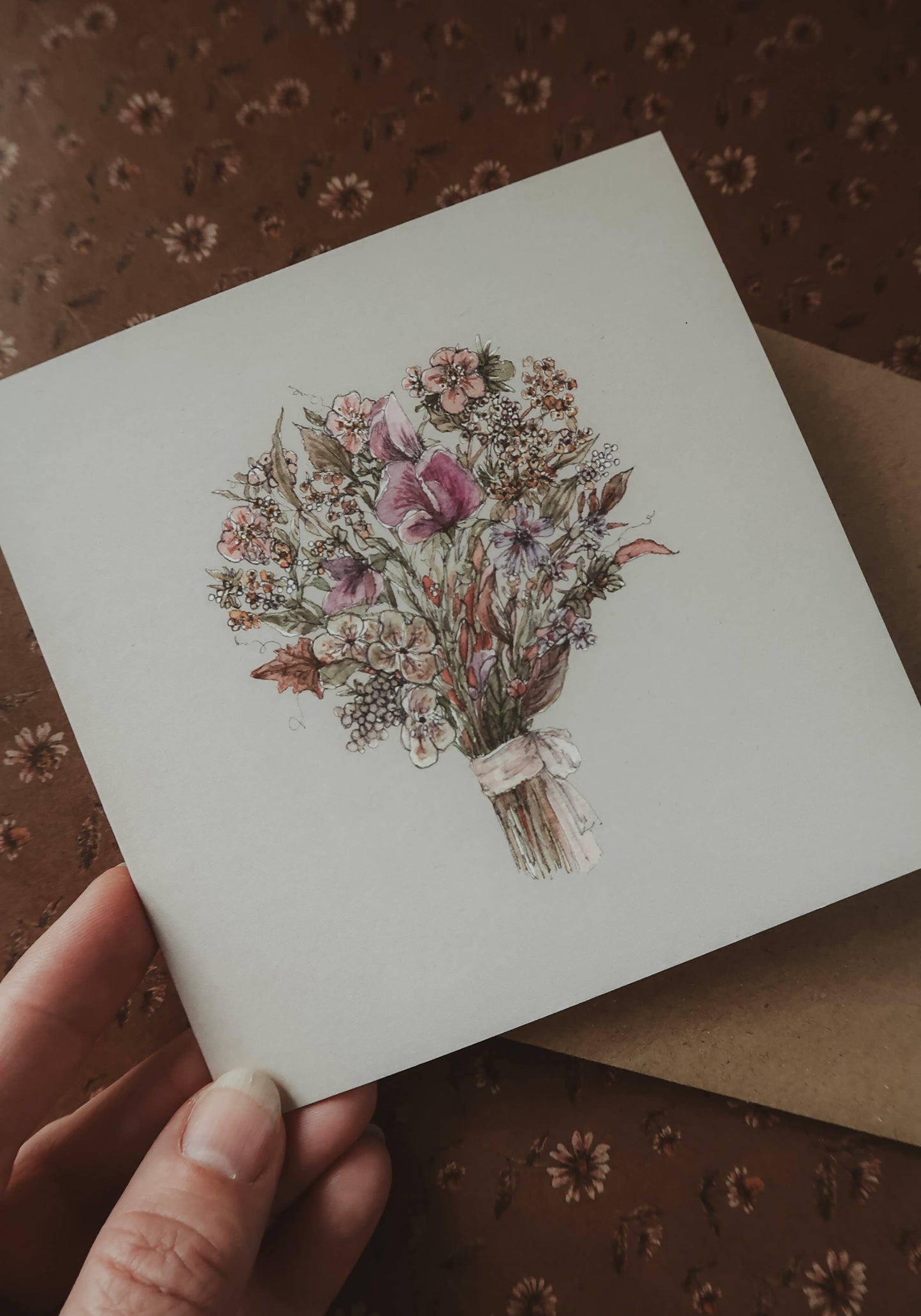 Carte Fleurie – Bouquet de Pois de Senteur (13×13 cm) - Madame Beaumont
