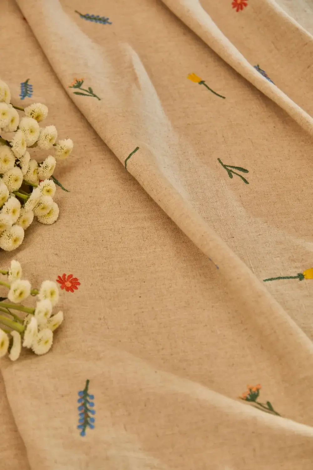 Nappe écru motifs Printaniers
