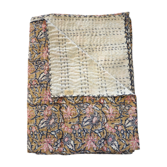 Courtepointe indienne en coton faite main, imprimée au block print et quiltée artisanalement