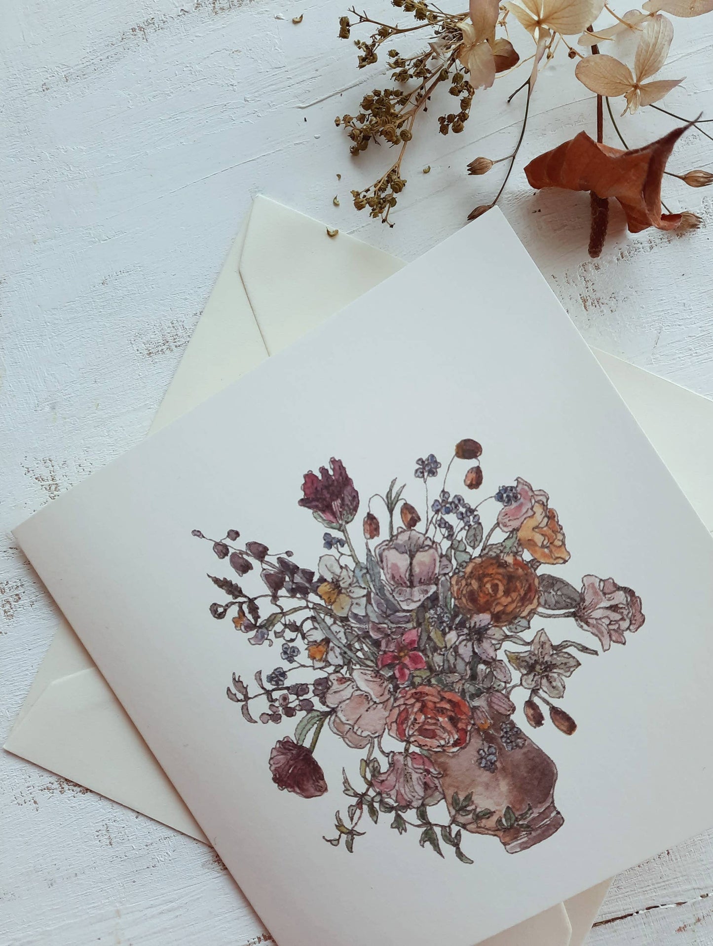 Carte Fleurie – Bouquet en Vase Brun (13×13 cm) - Madame Beaumont