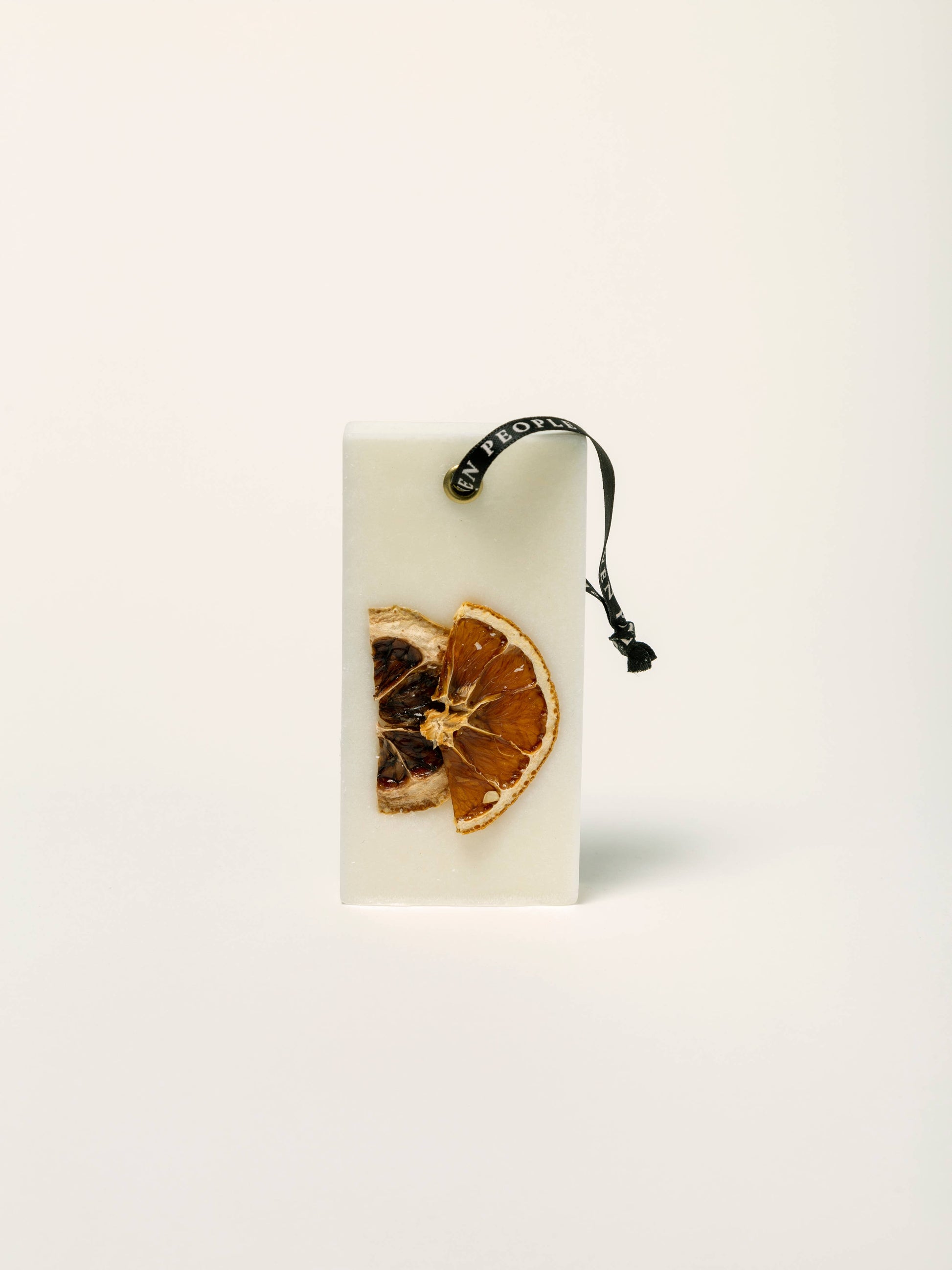 Grande pastille parfumée en cire de soja Mélange n°10, décorée de botanique.