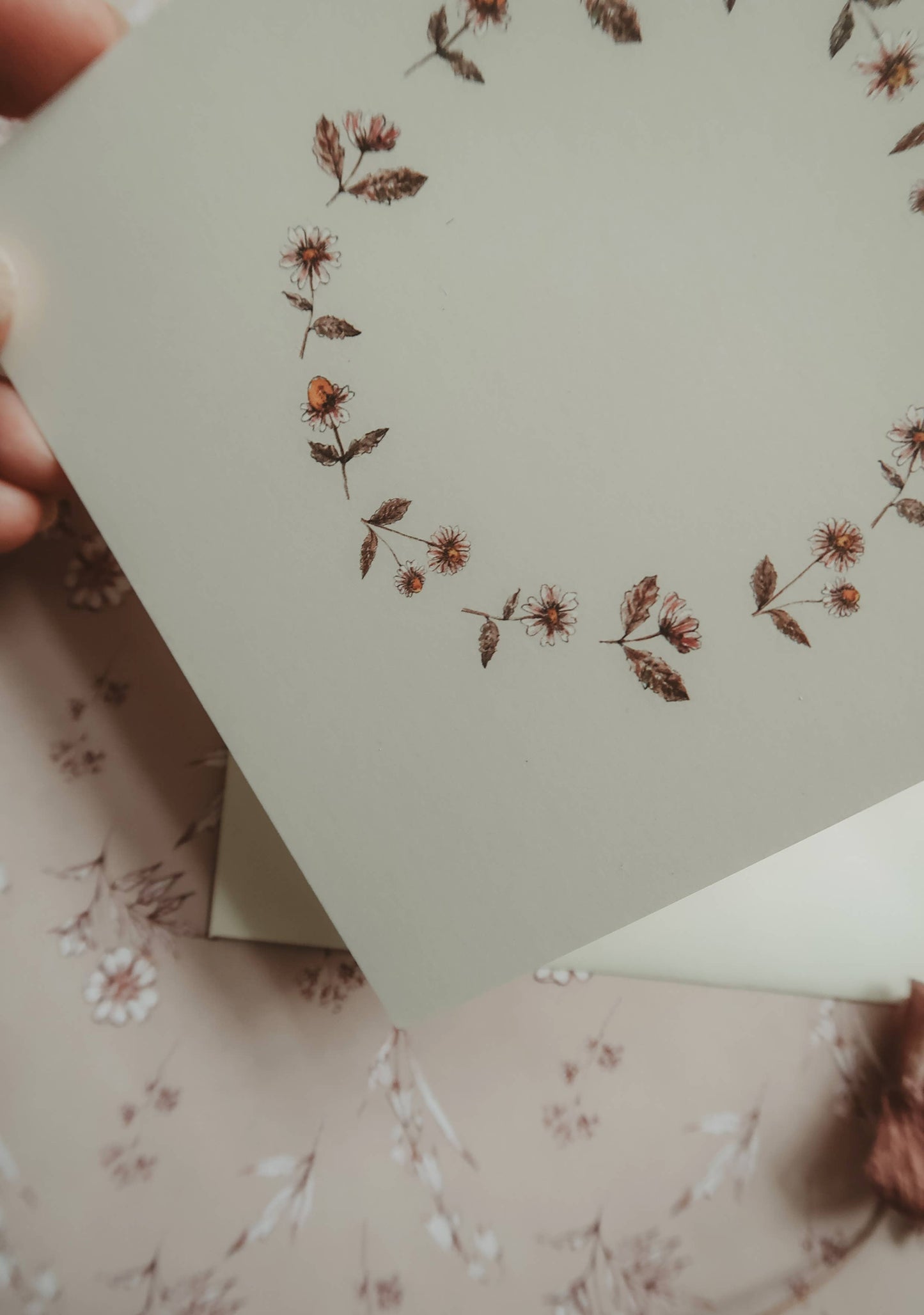 Carte Fleurie – Les Petites Marguerites (format 13×13 cm)