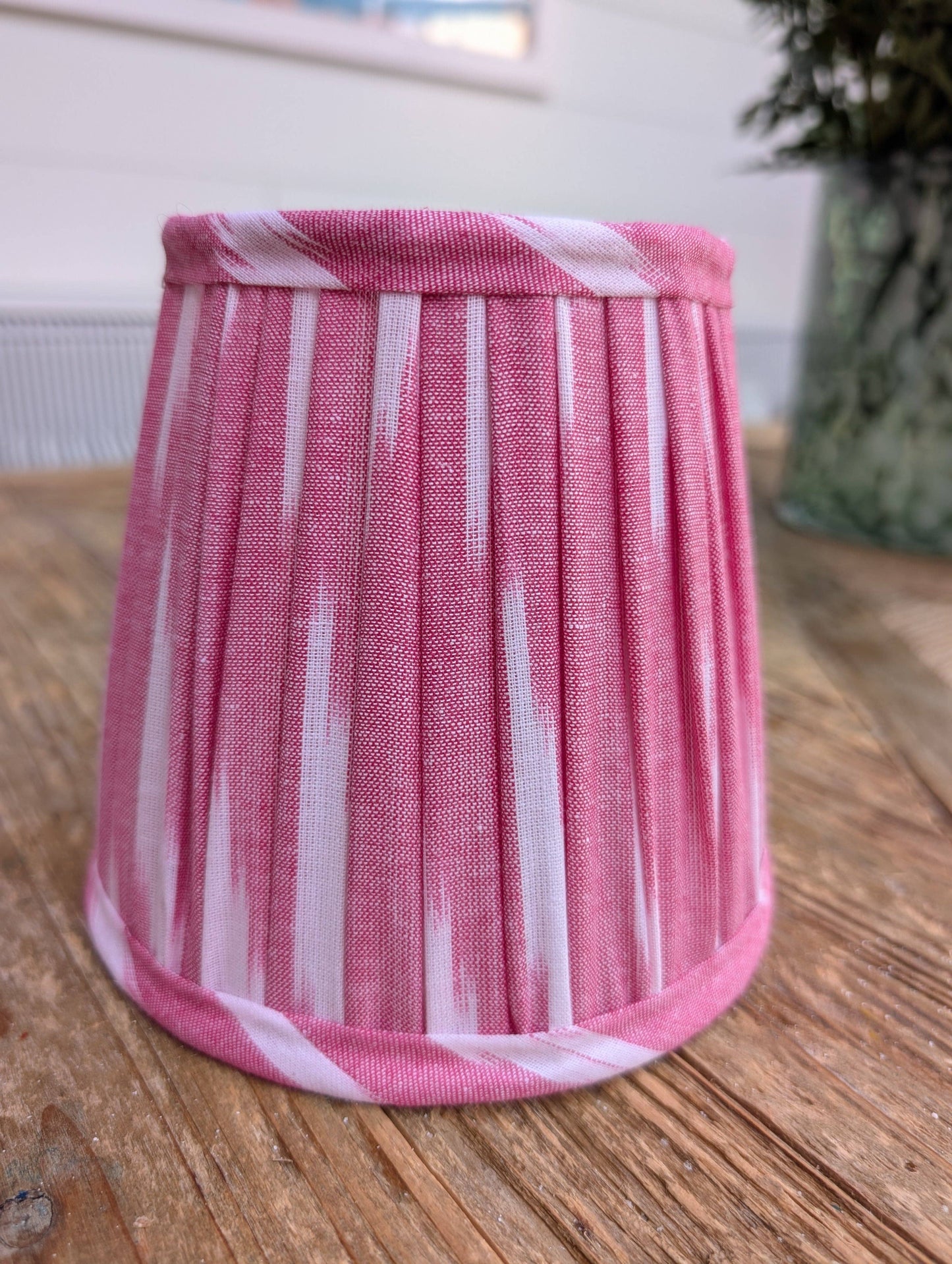 Abat-jour plissé Ikat rose