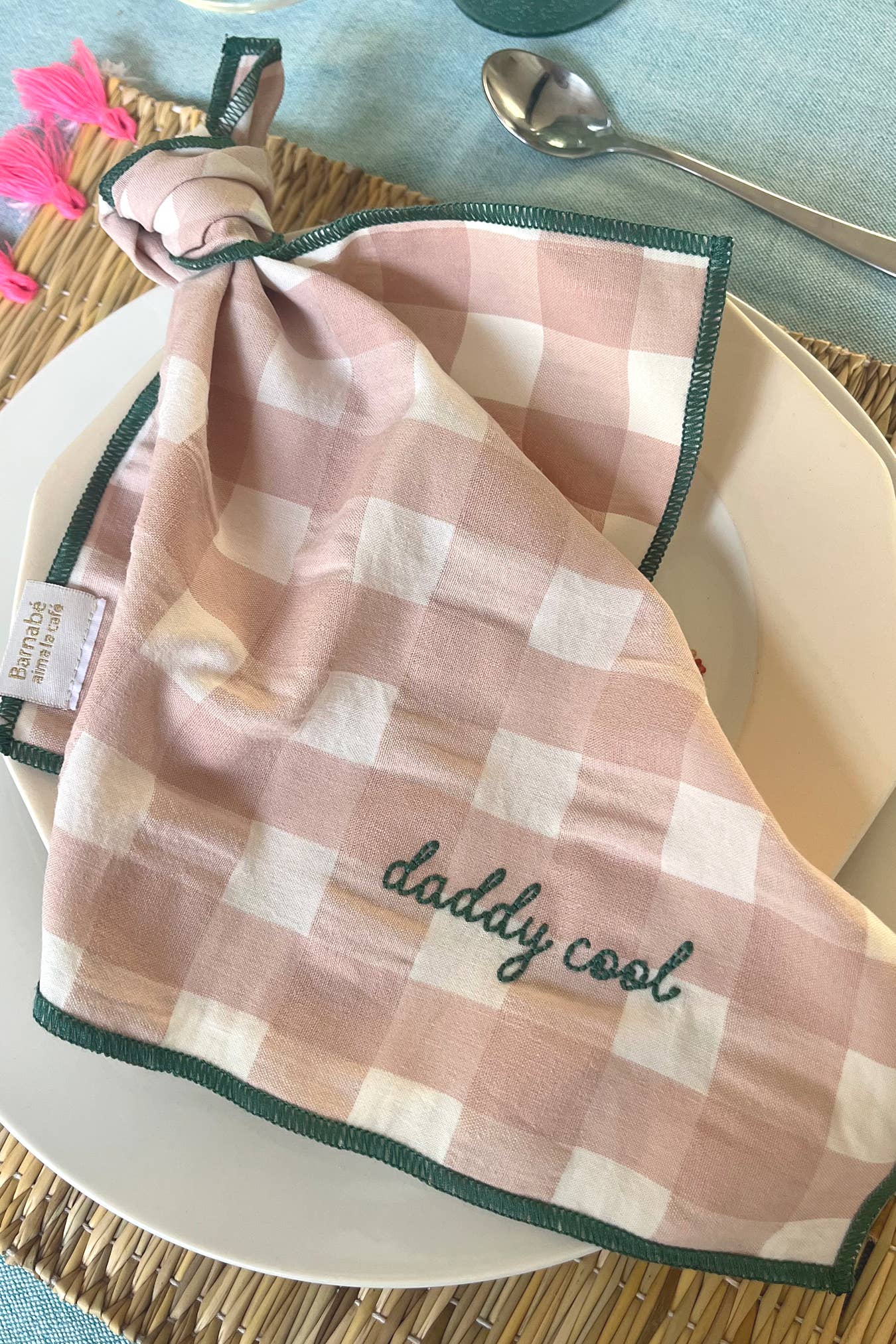 Serviettes de table brodées  à carreaux vichy - 37 modèles