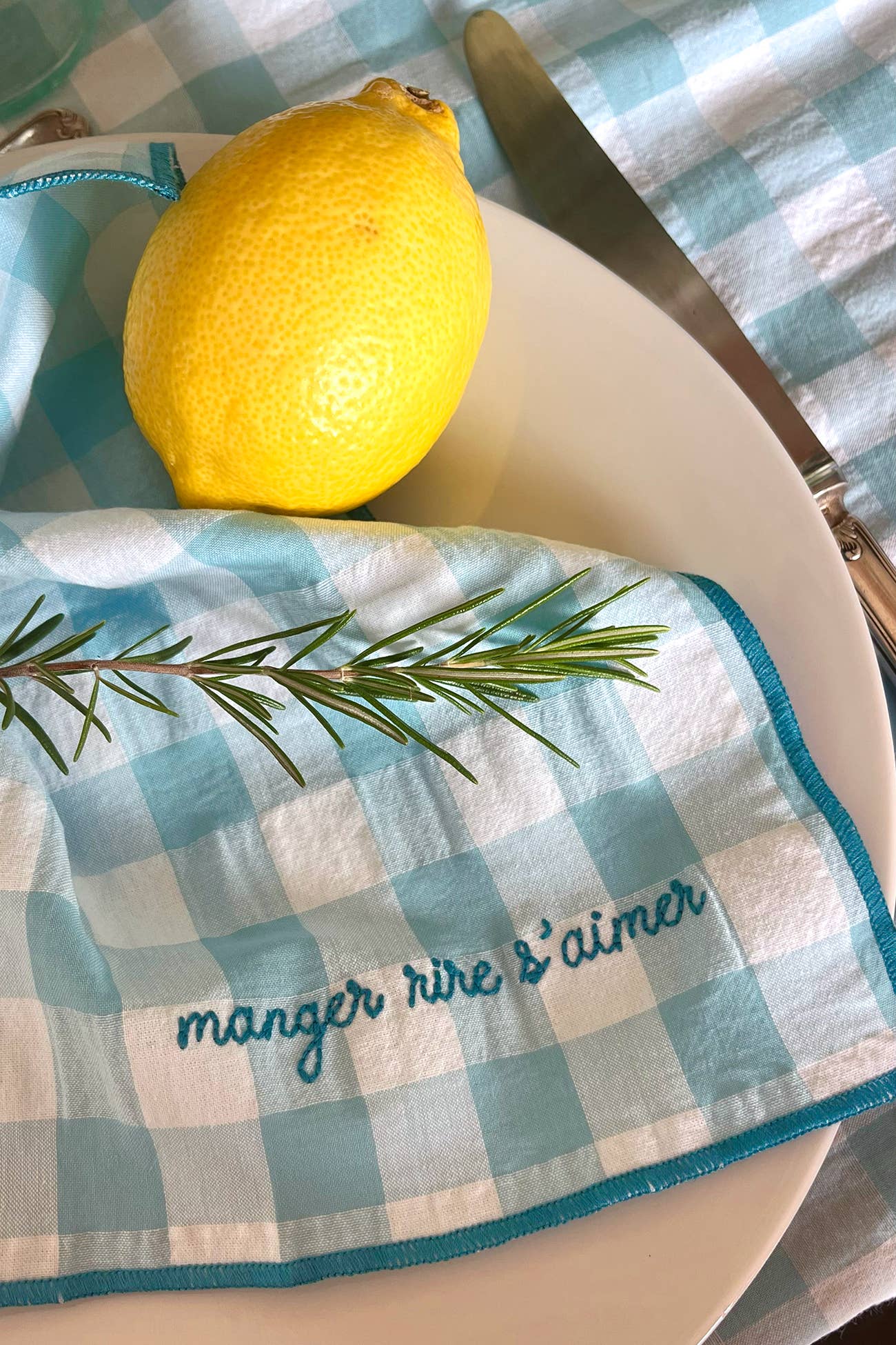 Serviettes de table brodées  à carreaux vichy - 37 modèles