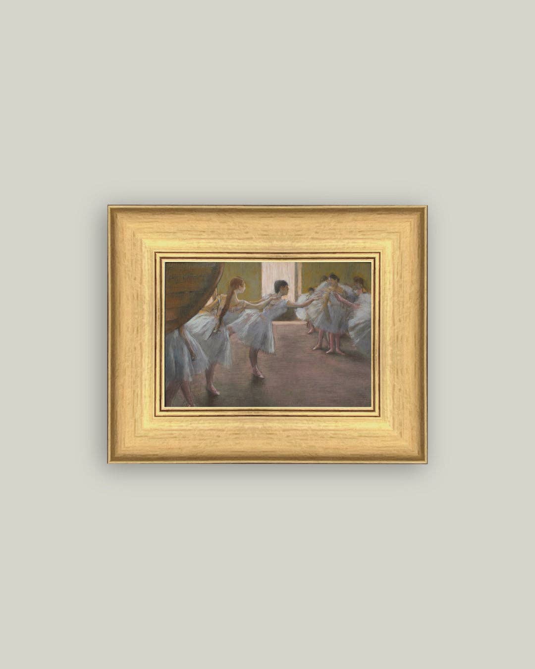 Reproduction d’art Les danseuses en tutu, toile encadrée dorée, scène poétique de ballet et d’école de danse Madame Beaumont.