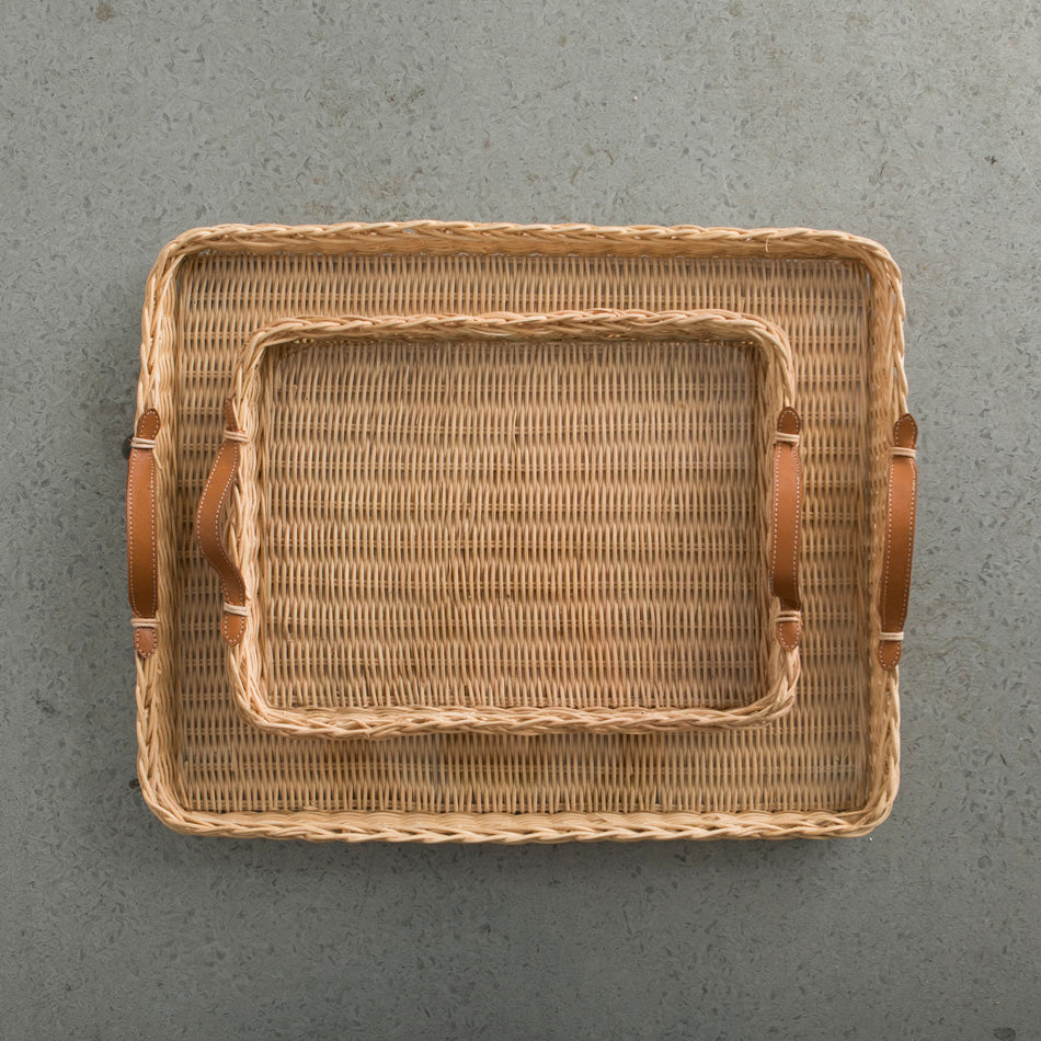 Plateau en osier et verre