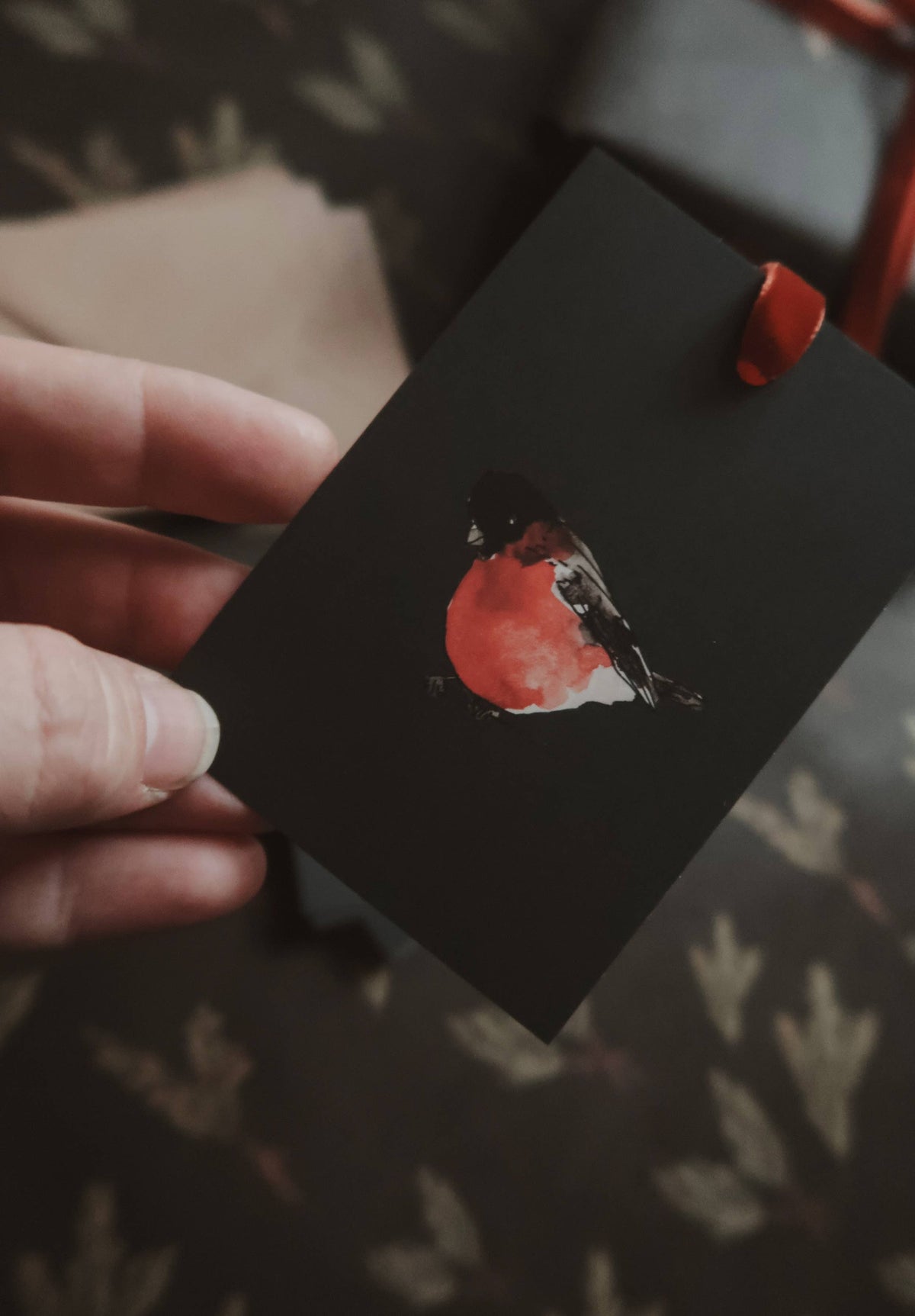 Mini carte illustrée d’un rouge-gorge peint à l’aquarelle, format 7×10 cm