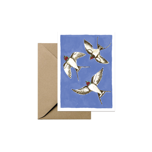petite carte bleu avec 3 hirondelles et enveloppe en papier recyclé