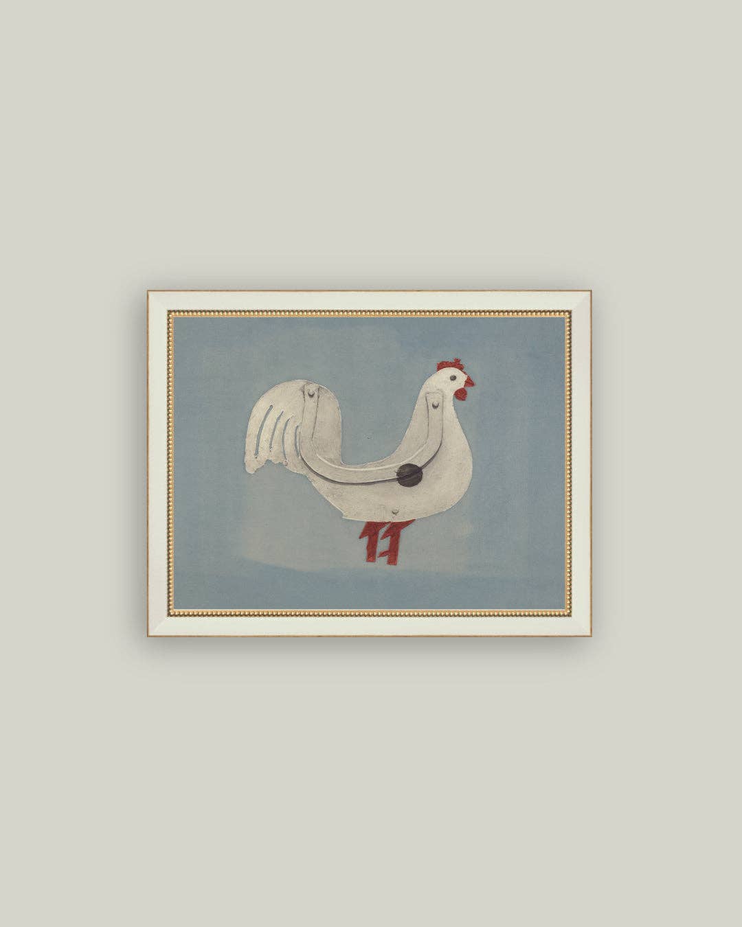 Tableau Le coq blanc sur fond bleu, impression sur toile encadrée avec liseré doré, illustration naïve et élégante Madame Beaumont.